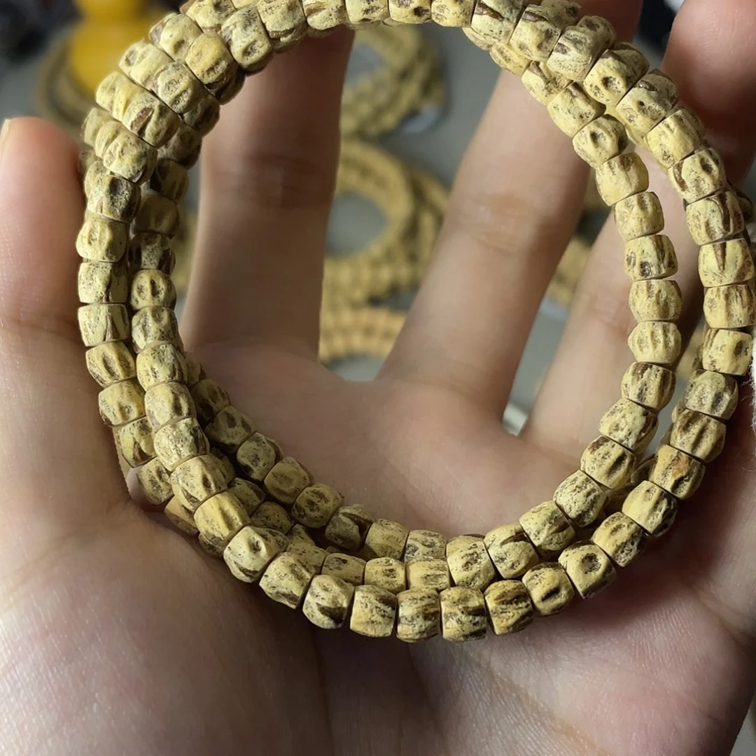 华***儿吊坠柏香籽/百香籽满鬼红芽