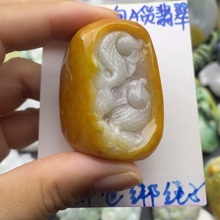 翡翠未镶嵌颈饰天然翡翠