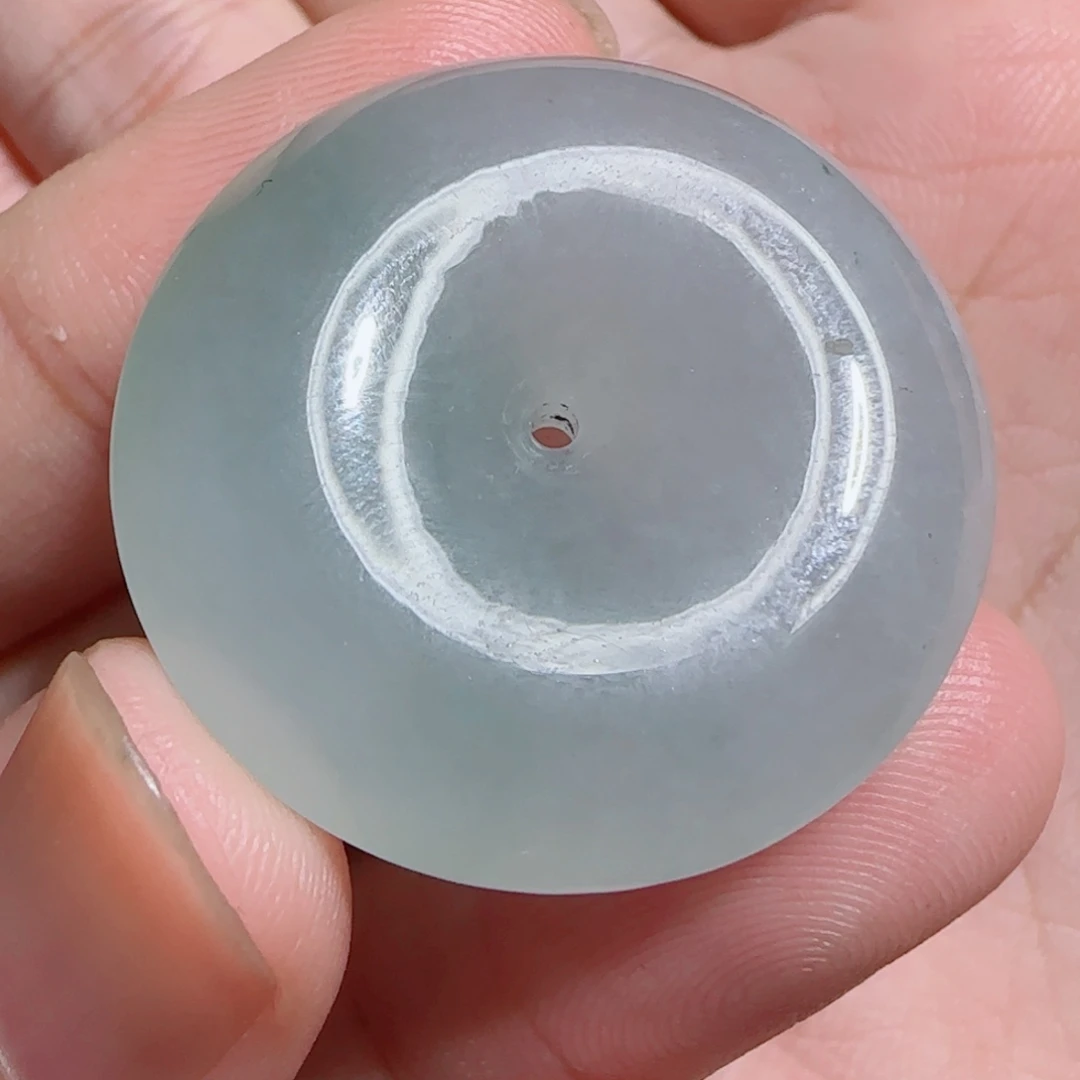 弄***儿翡翠未镶嵌颈饰平安扣
