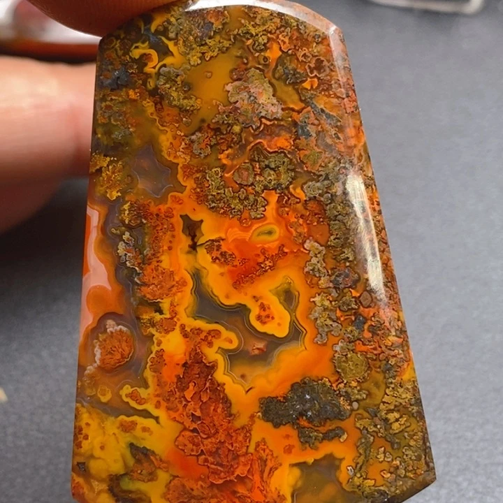 玛瑙/玉髓颈饰未镶嵌旧**里