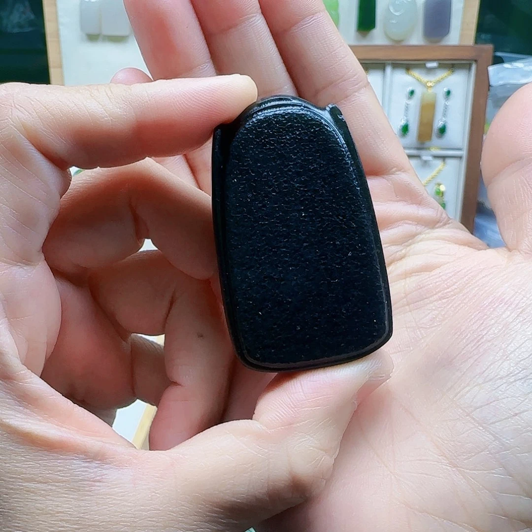 和田玉未镶嵌吊坠(不含链)