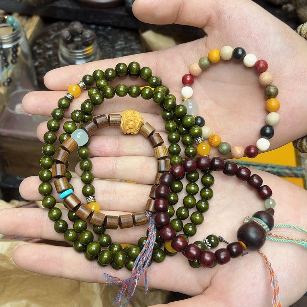 大叶紫檀（黑酸枝木类）