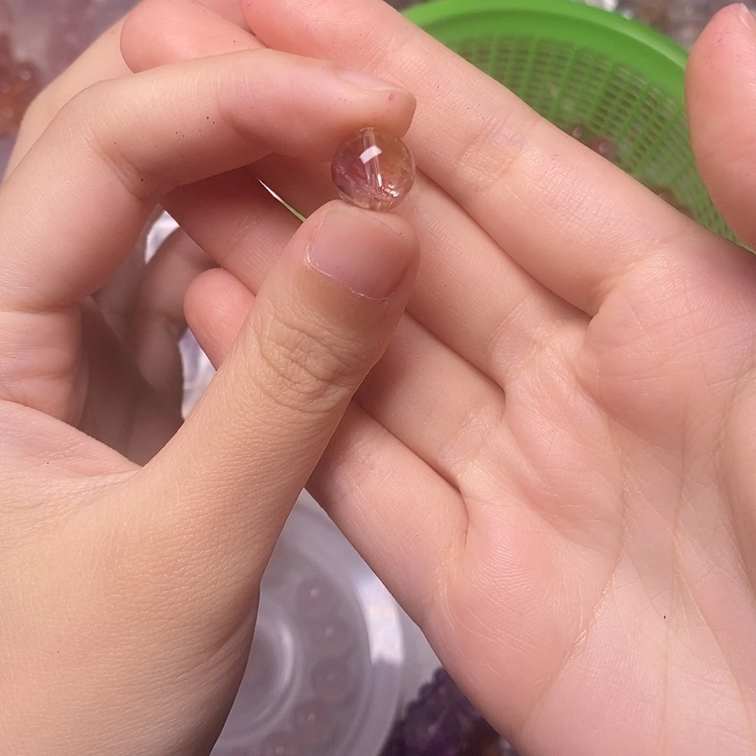 筱***️水晶手链未镶嵌散珠