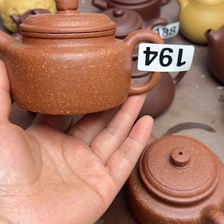 茶壶紫砂红降坡半手工210cc左右