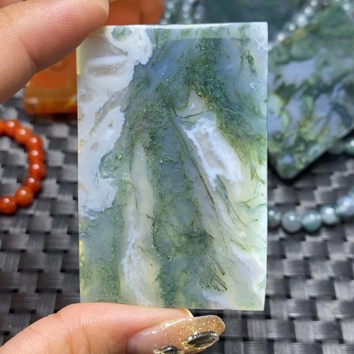 【闪购商品】玛瑙/玉髓颈饰未镶嵌M****油