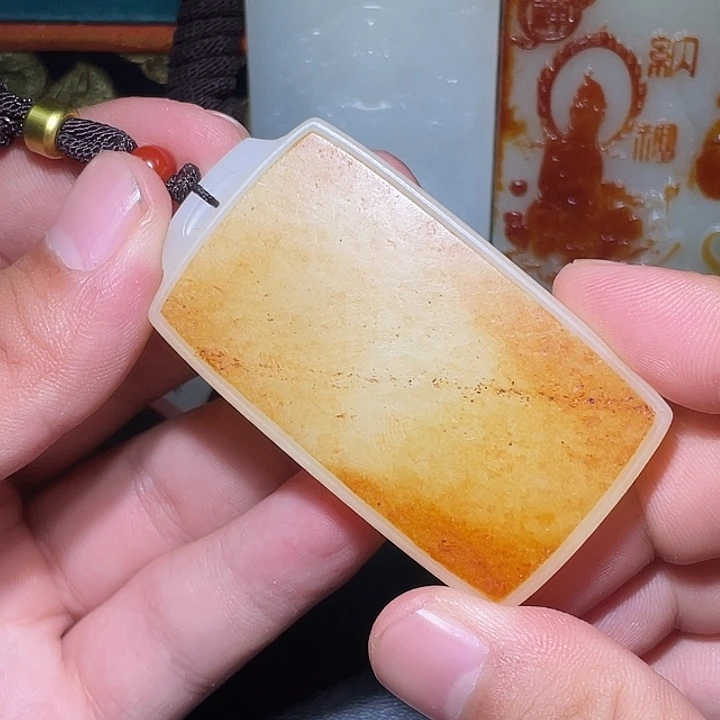 冬***天颈饰未镶嵌和田玉CC
