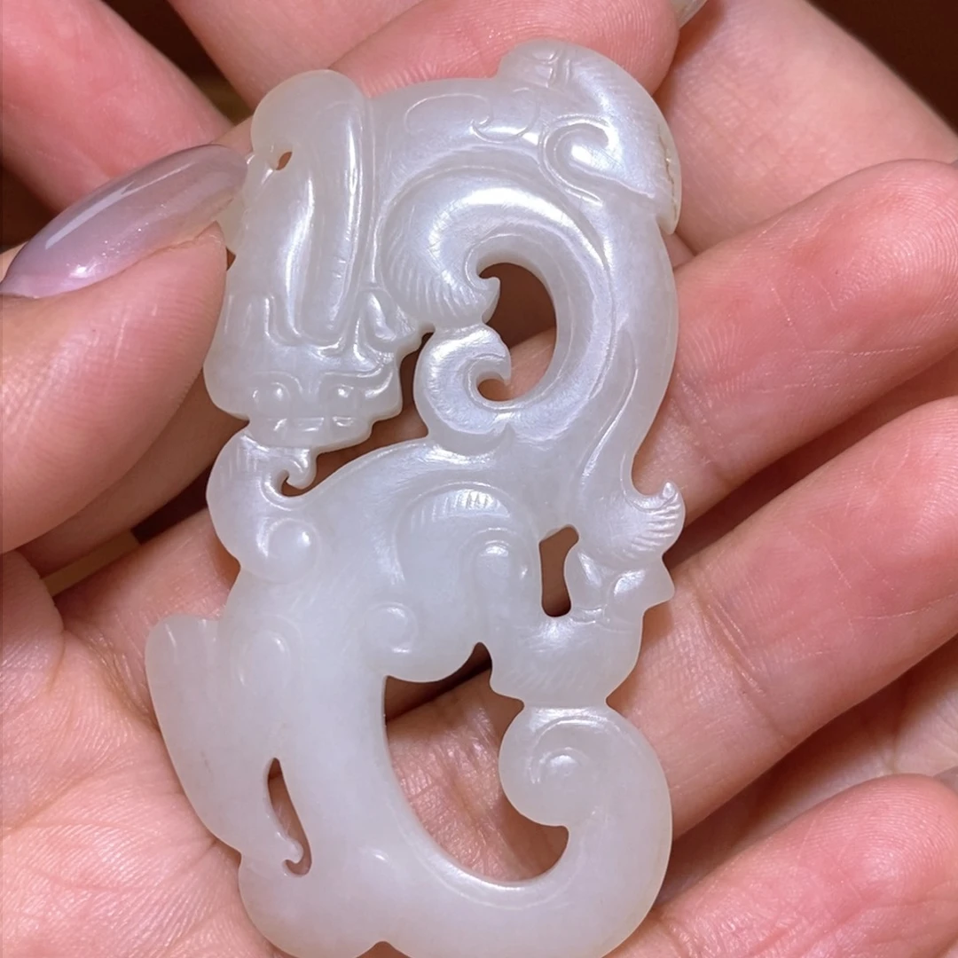 和田玉挂件未镶嵌哈**陈