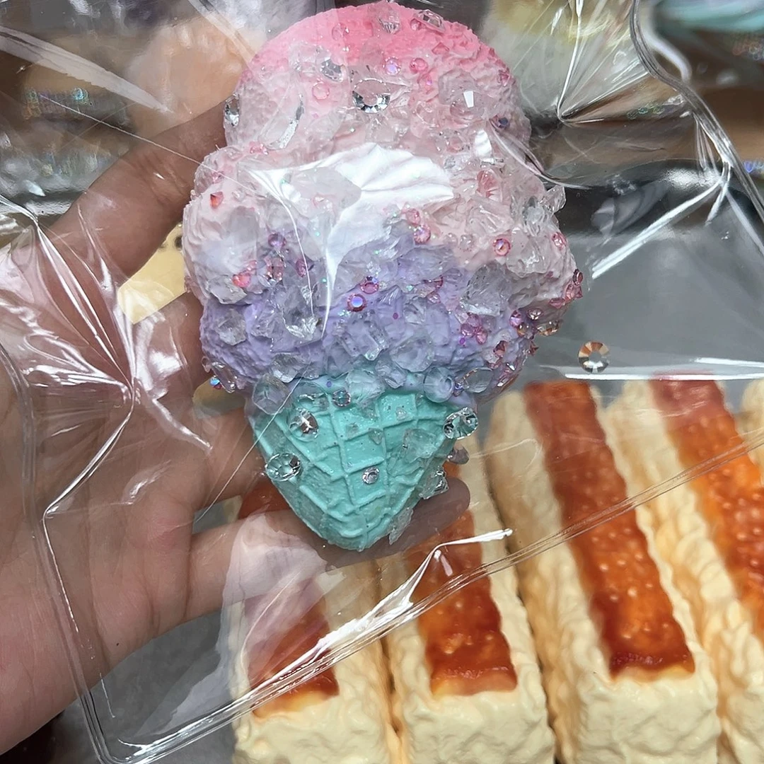 硅胶浮光叠叠甜筒200g