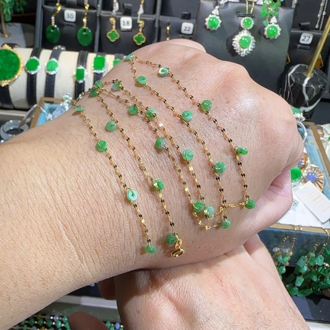 翡翠18K金镶嵌颈饰满天星50cm