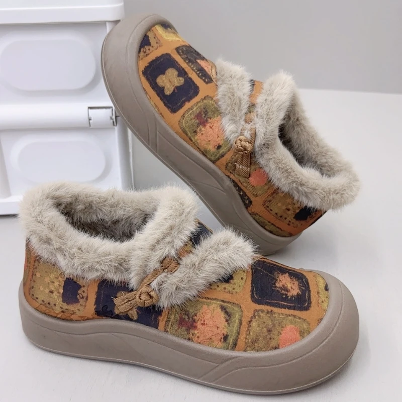 雪地靴民族风冬季新款女士棉鞋老北京布鞋加绒加厚保暖外穿妈妈鞋