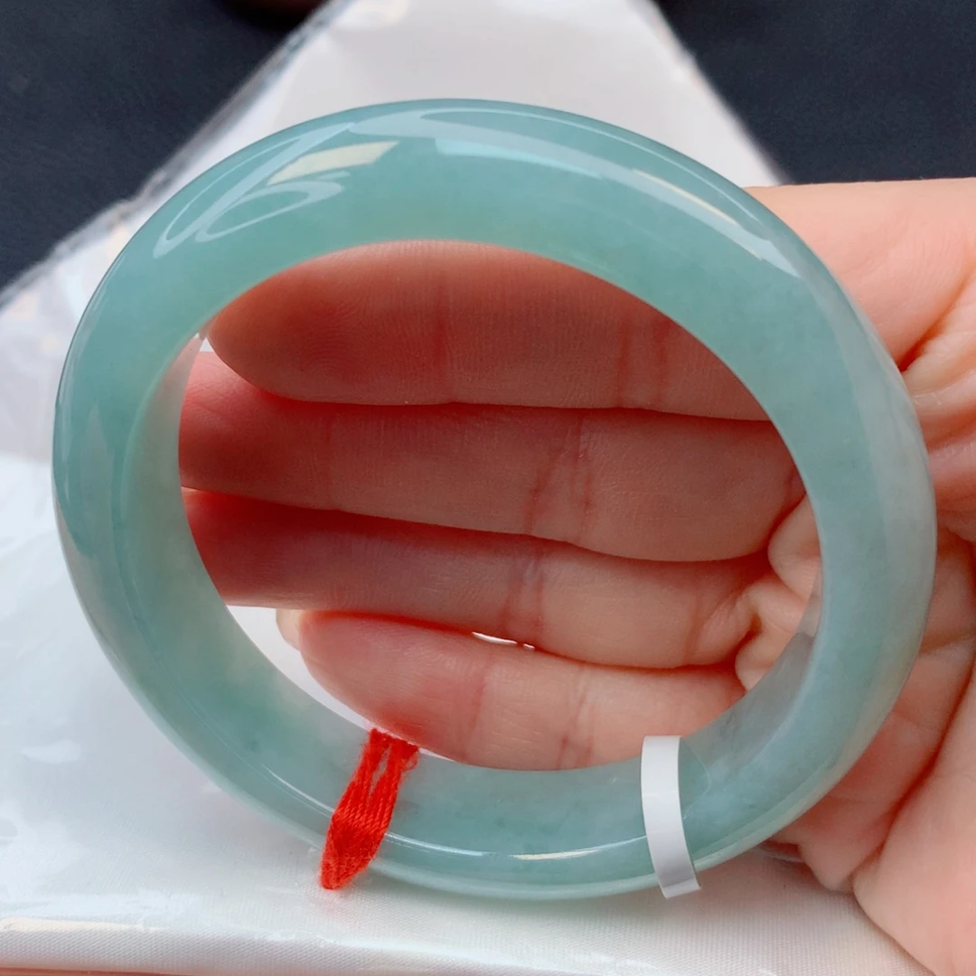 翡翠未镶嵌手镯53-54糯冰蓝底