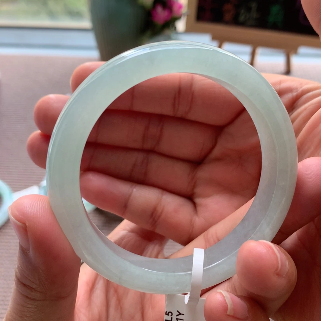 翡翠手镯未镶嵌29号