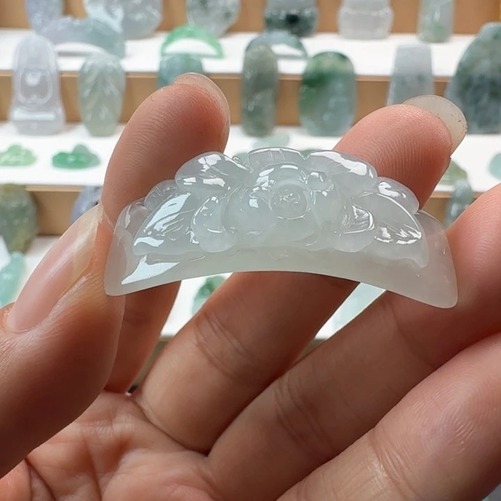 翡翠未镶嵌项链我