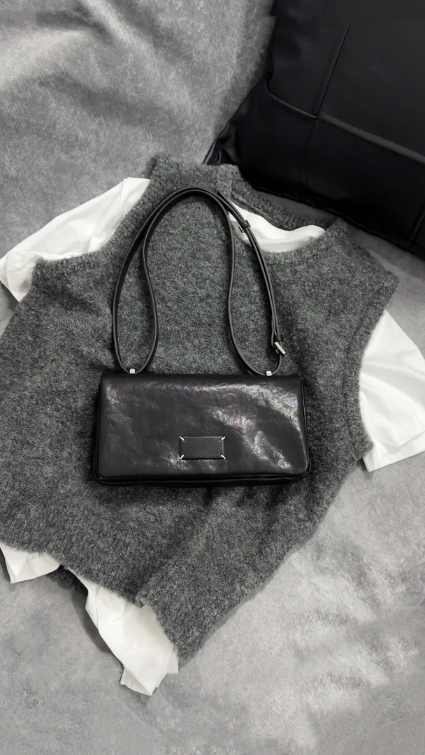 【独品定制】新品 高级感小众植鞣牛皮简约翻盖豆腐包单肩腋下斜挎
