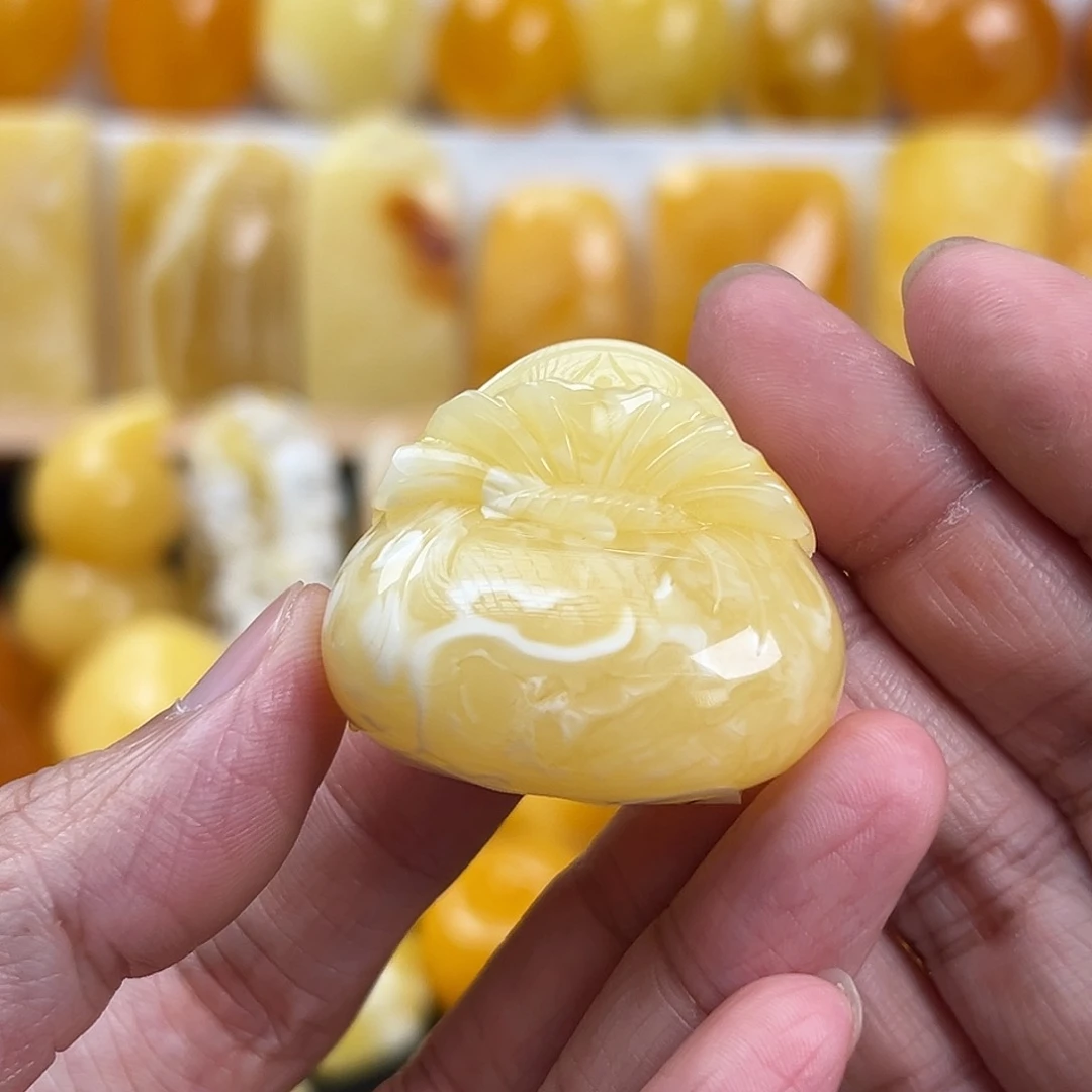 蜜蜡颈饰未镶嵌蜜蜡