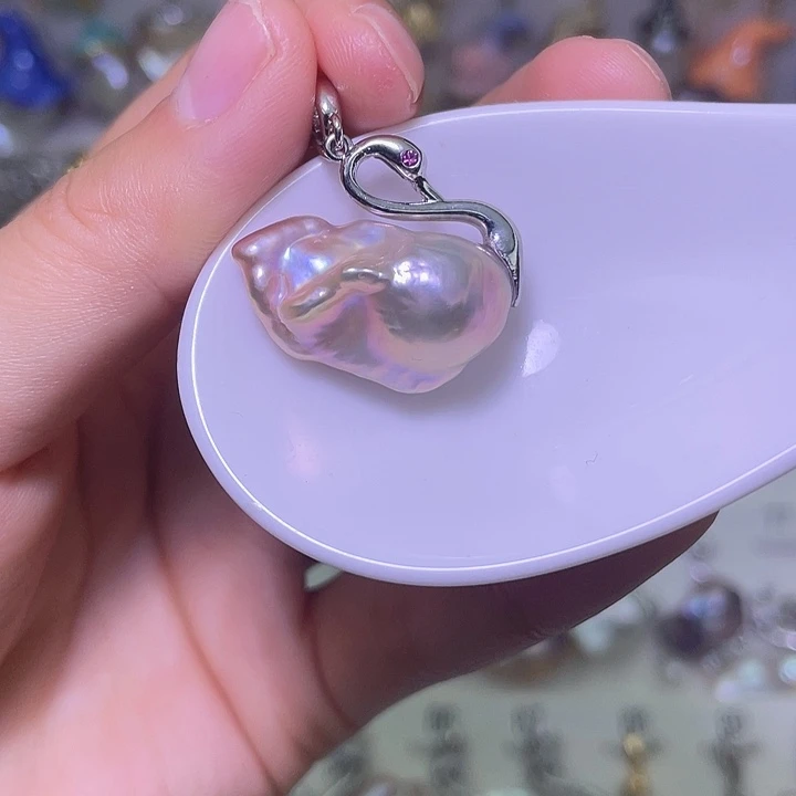 淡水珍珠合金颈饰