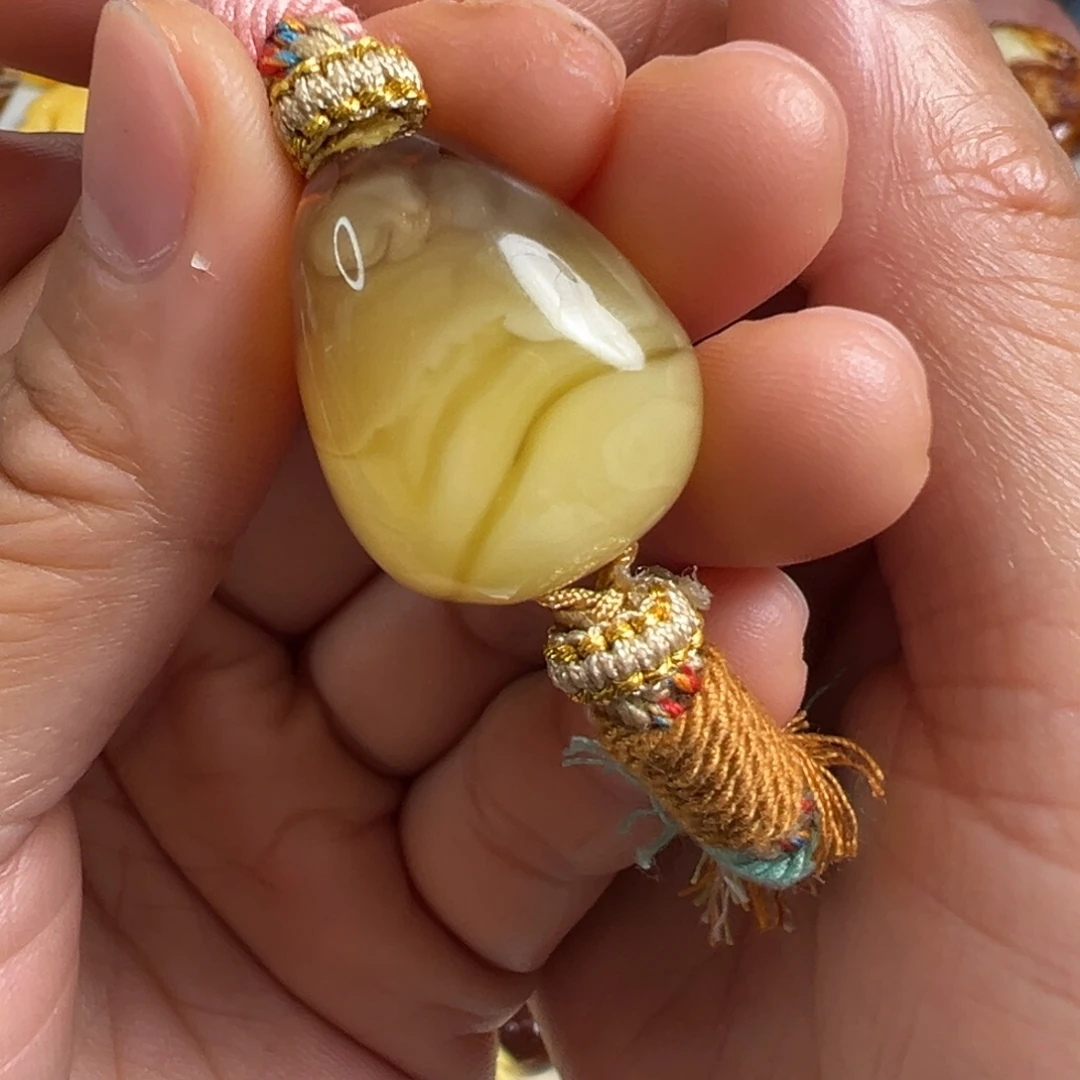 琥珀未镶嵌裸石蜜蜡