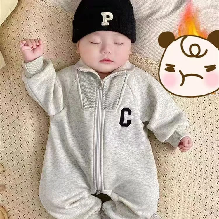 新款男女宝宝连体爬服立领C标春秋简约连体衣外出服