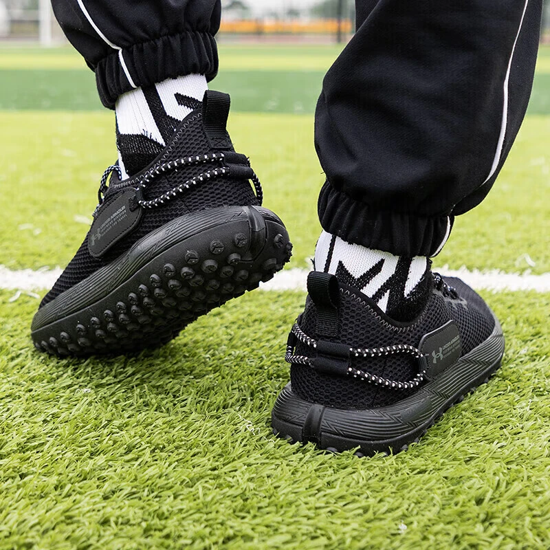 Under Armour/安德玛男鞋 透气运动休闲跑步鞋 偏小建议拍大一码