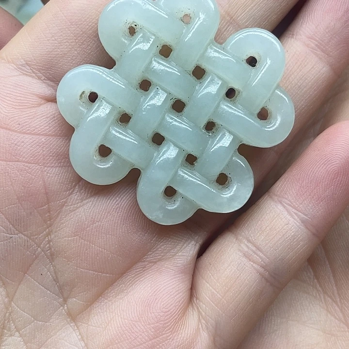 和田玉未镶嵌颈饰谢谢老师的支持谢谢