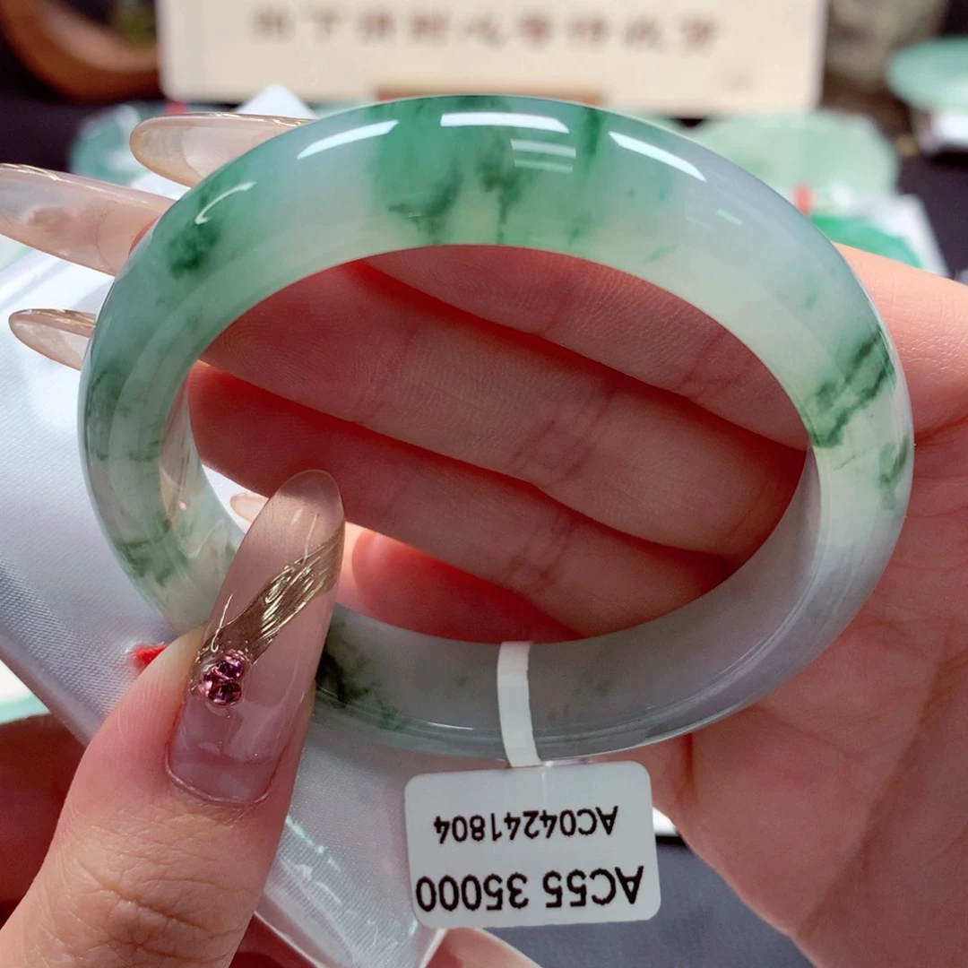 翡翠手镯未镶嵌22（18号）有棉线