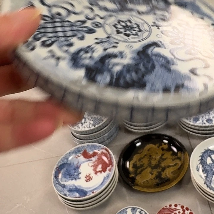 瓷片青花狮子大胡乘