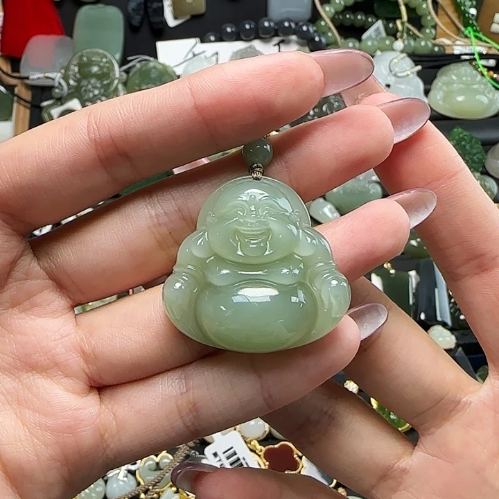 *****和田玉未镶嵌颈饰