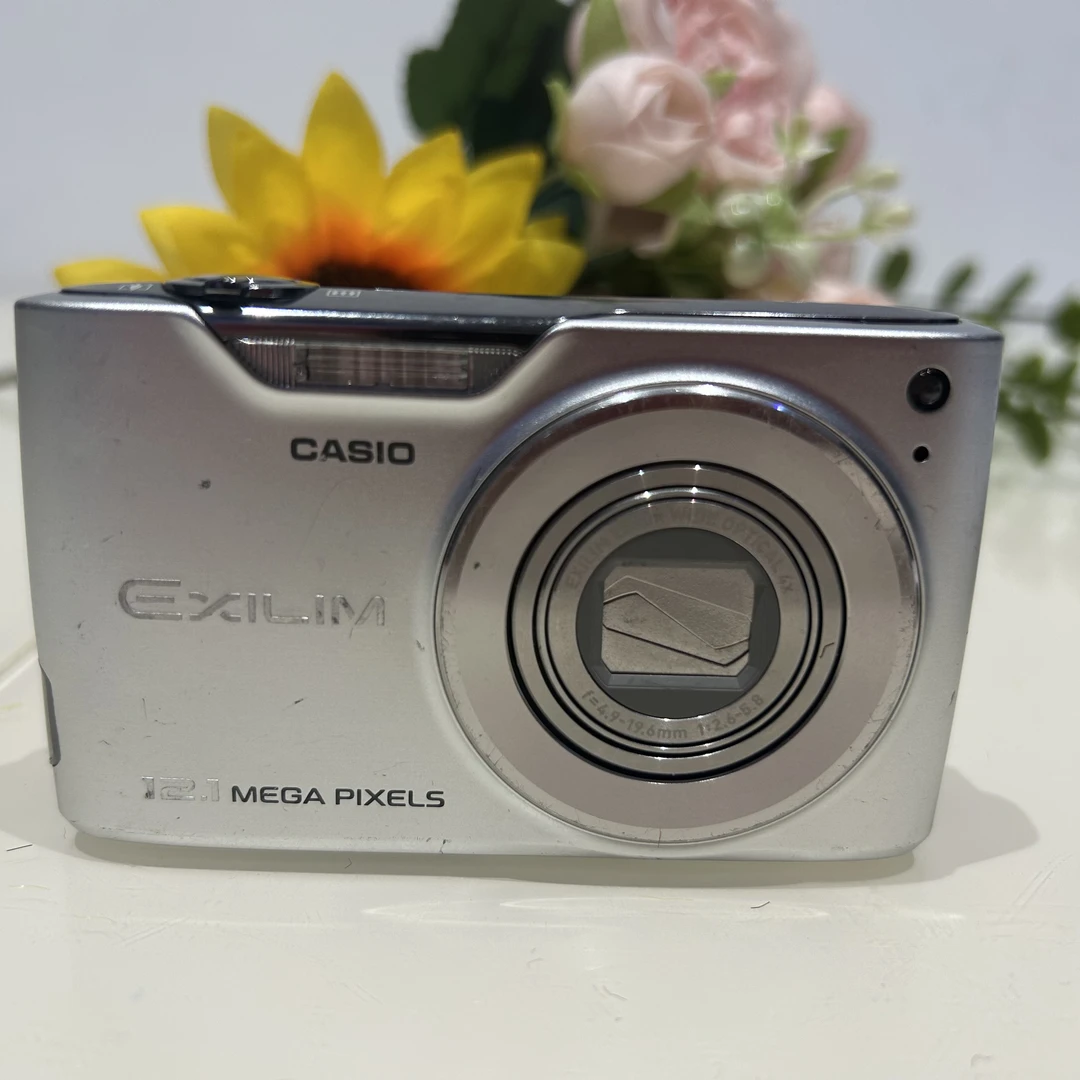 9新 Casio/卡西欧 z450 1210万像素 4倍光学变焦 No退换