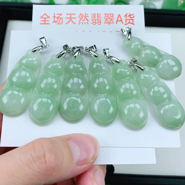 翡翠挂件未镶嵌多样性发其1