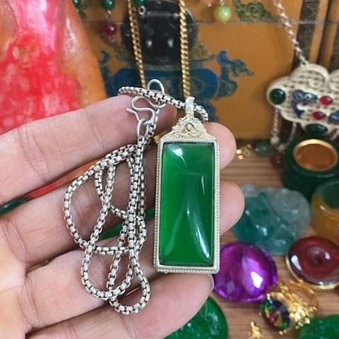 瓷片瓷器紧紫砂壶摆件