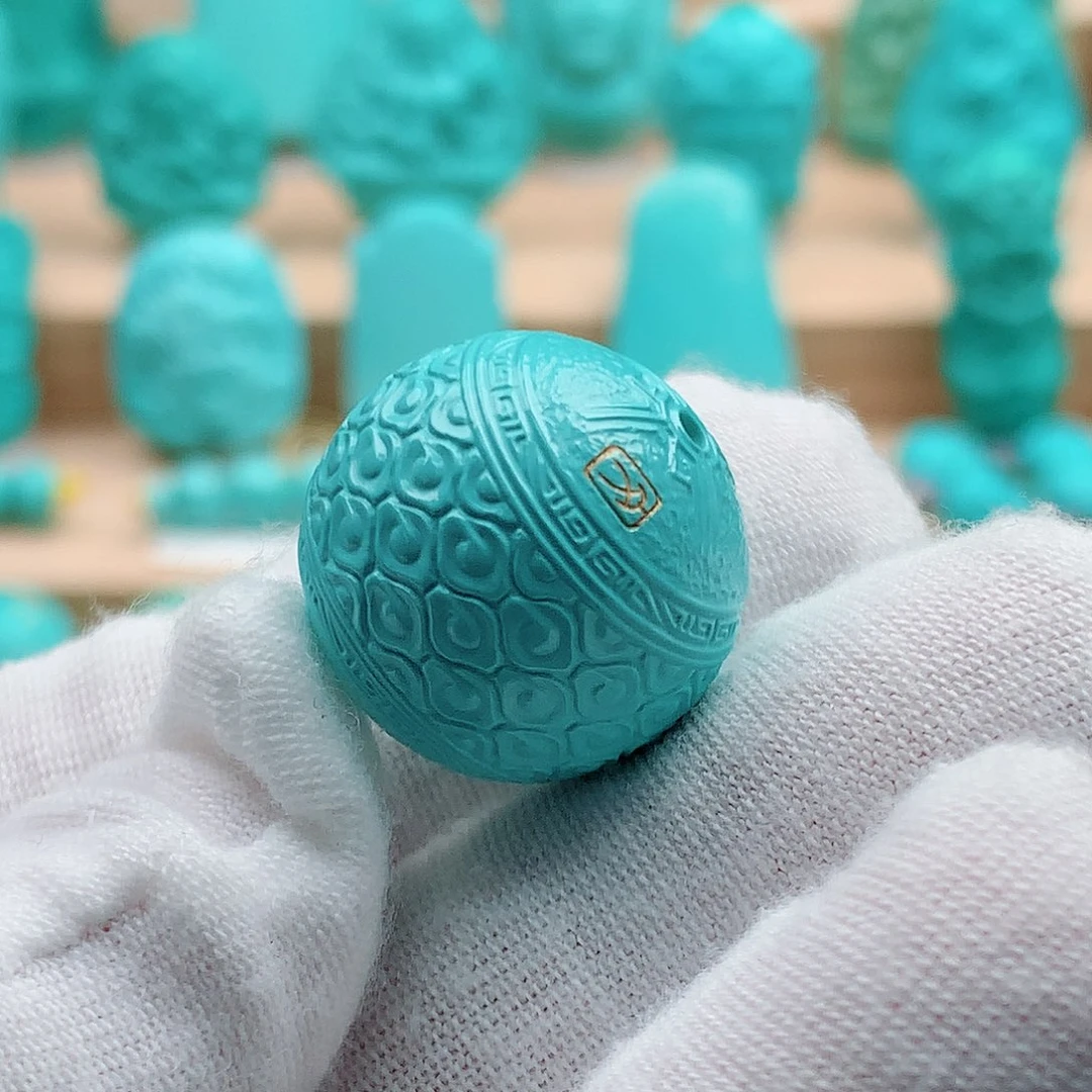 绿松石未镶嵌云纹珠