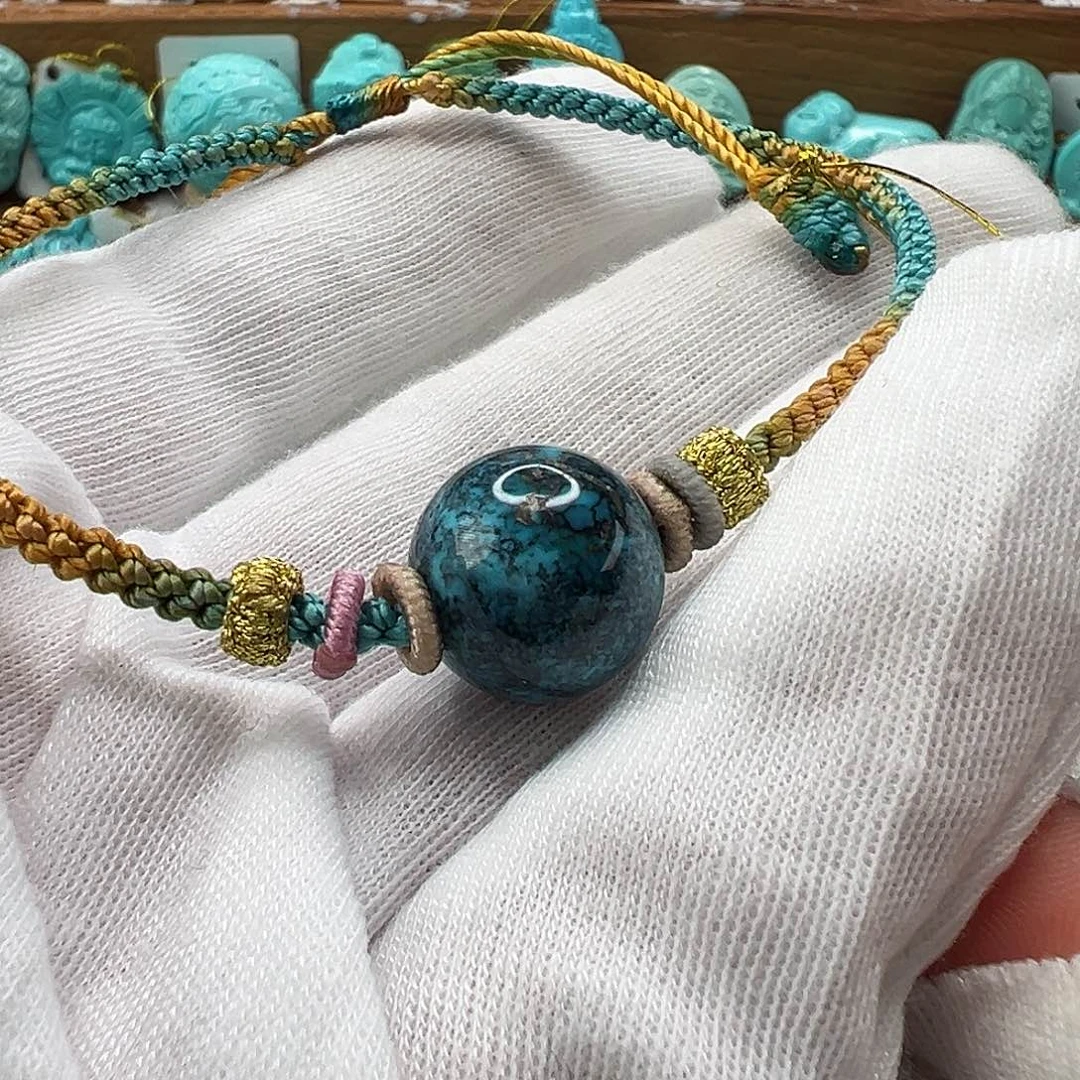 绿松石配饰未镶嵌