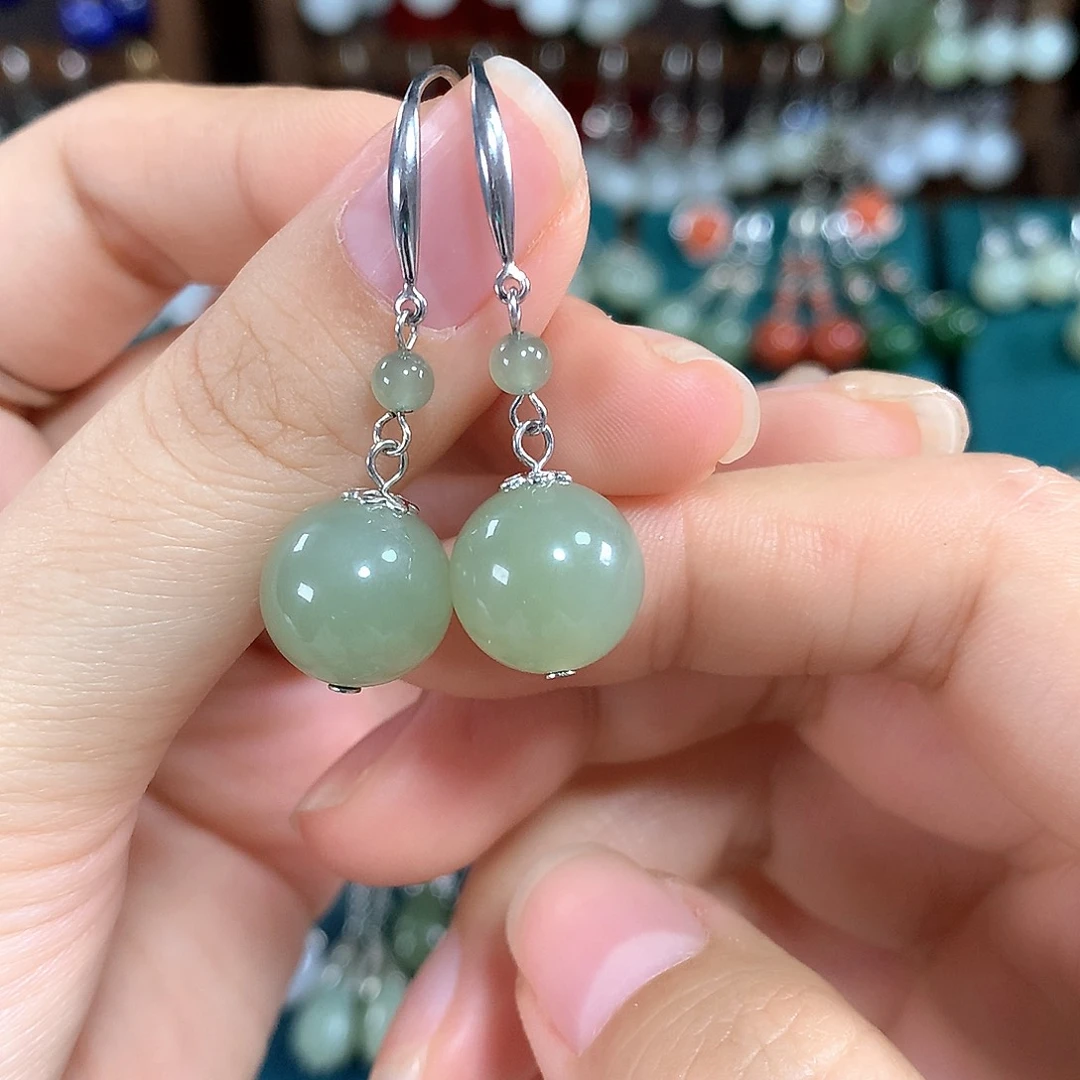 和田玉银S925镶嵌耳饰天然的卡12mm左右晴水