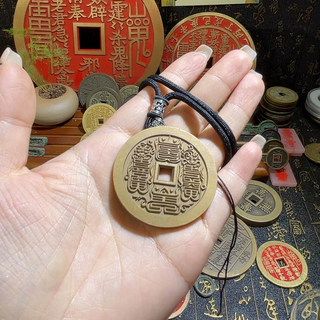 铜逸***妹现代仿制工艺品
