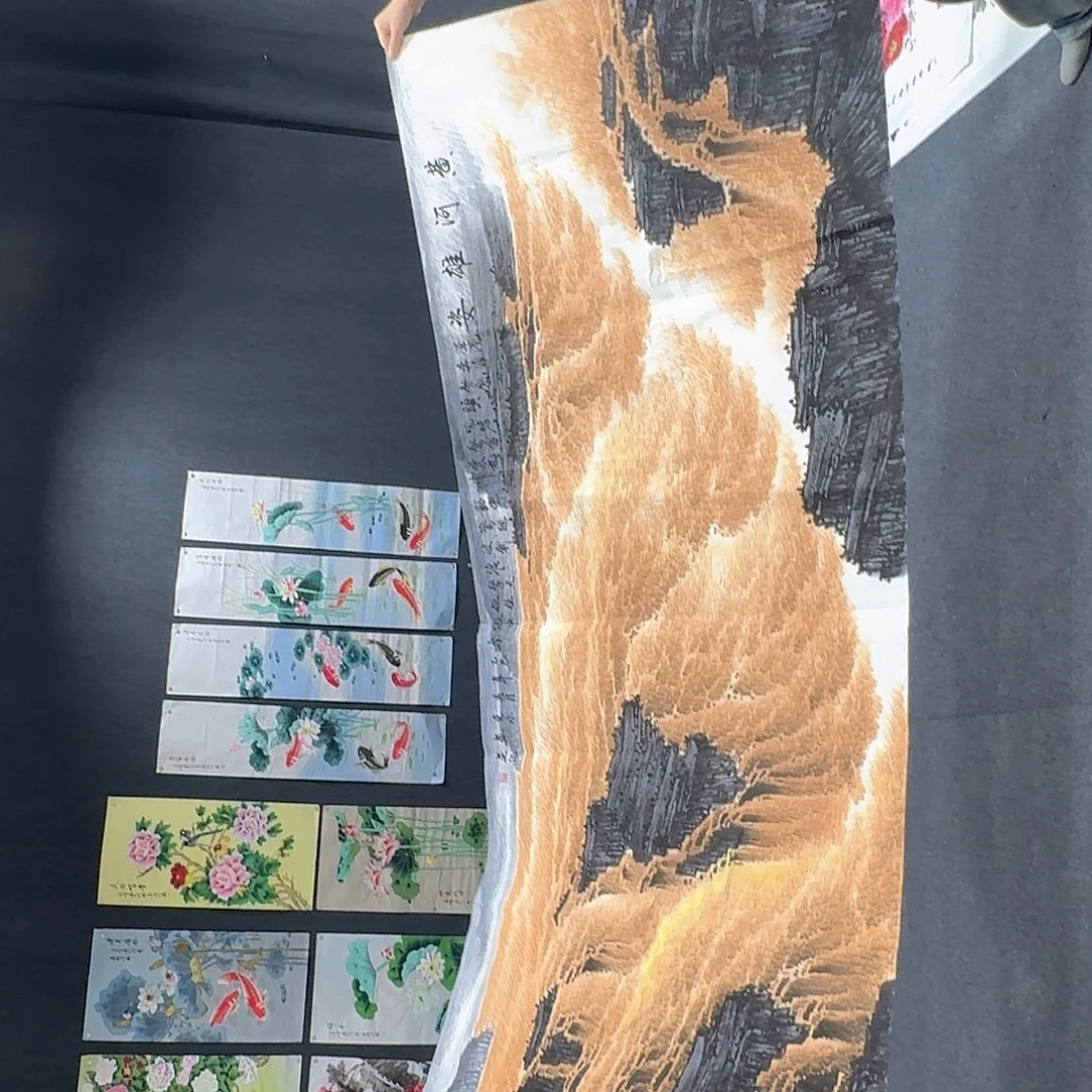 国画非常精美的一副作品