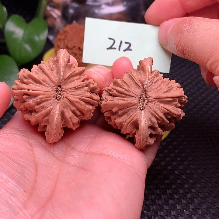 【闪购商品】把件文玩核桃45四座楼212