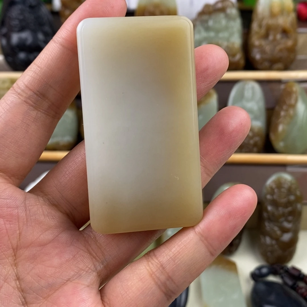 江***湖颈饰未镶嵌和田玉