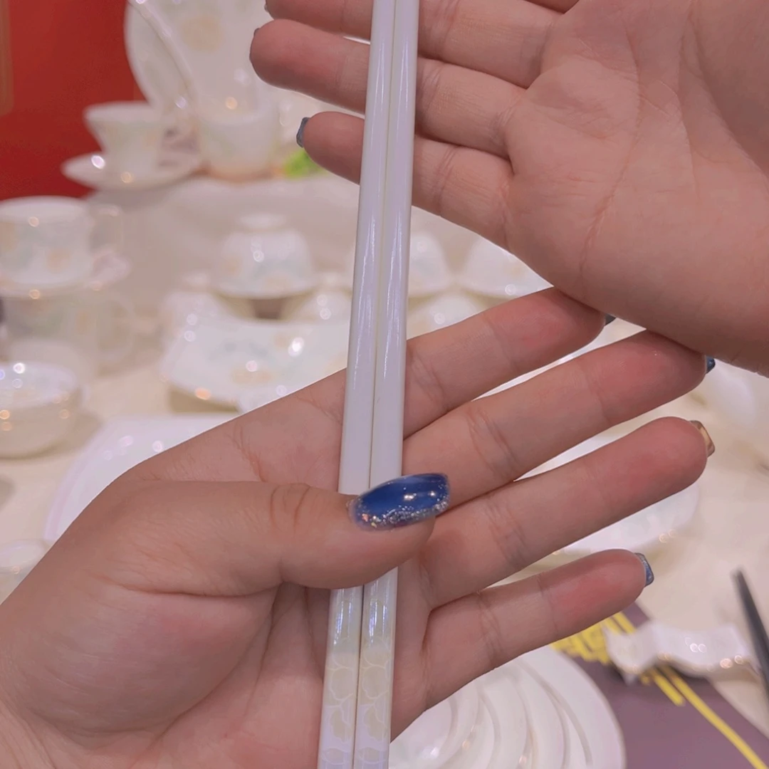 瓷清雅骨瓷筷子十双