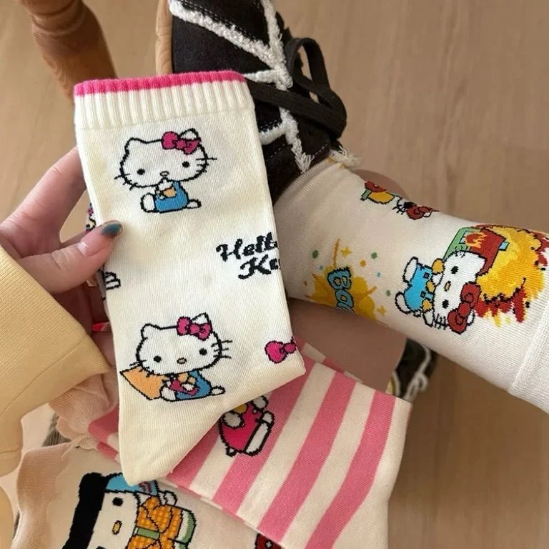 韩版可爱袜子女新款helloKitty中筒袜春夏卡通日系网红ins百搭yw
