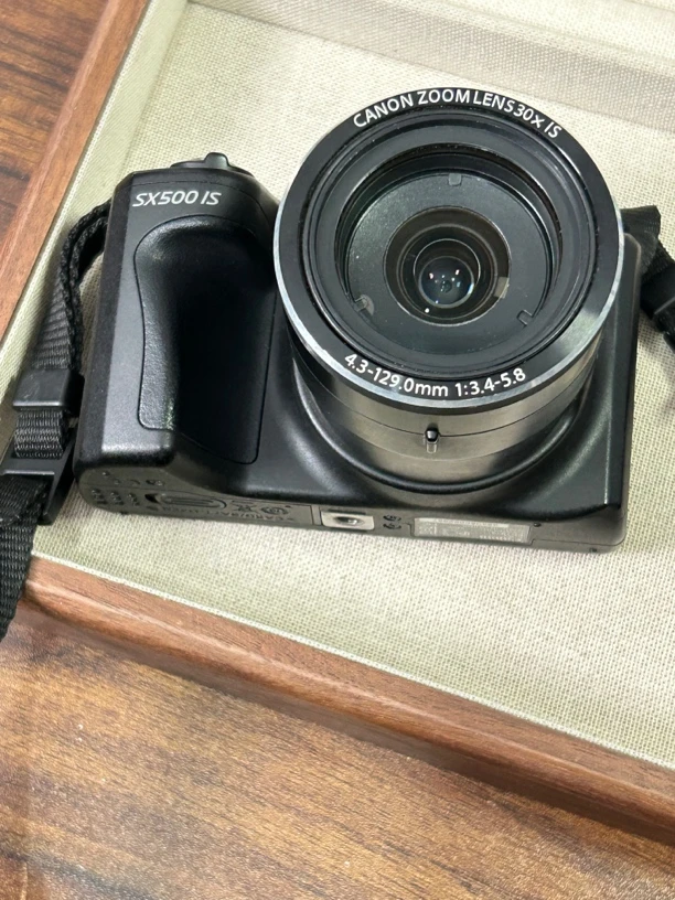 9新 Canon/佳能 sx500 黑色 长焦可拍月亮