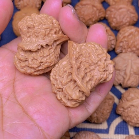 【闪购商品】文玩核桃吊坠可****要小鸟