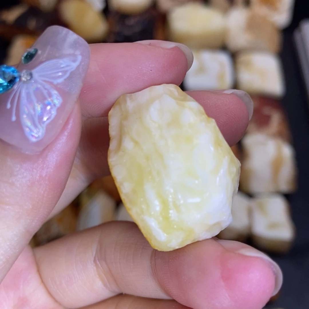 定制琥珀未镶嵌定制