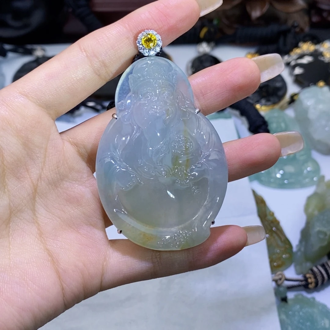 颈饰18K金镶嵌翡翠T****