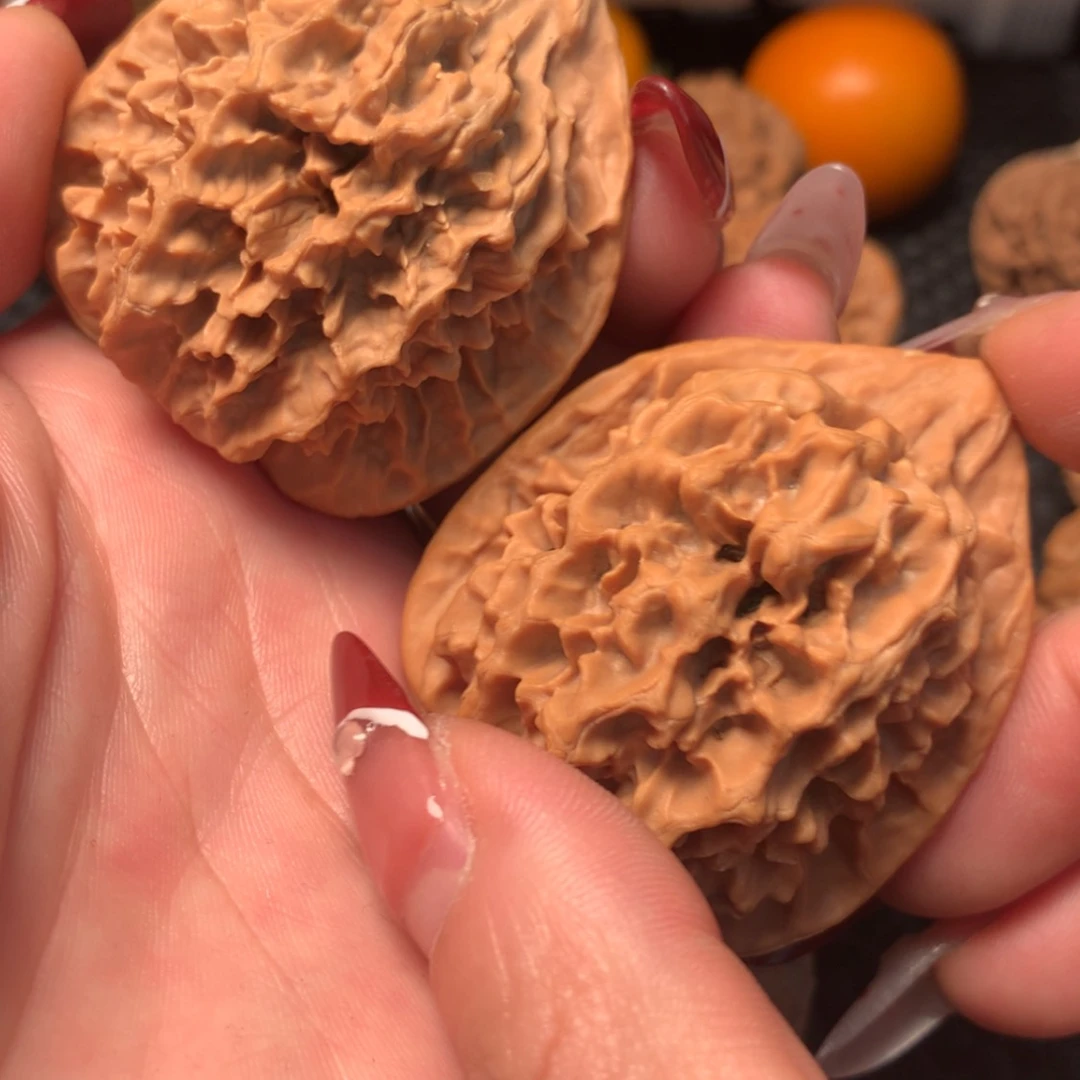 【闪购商品】文玩核桃吊坠帝王