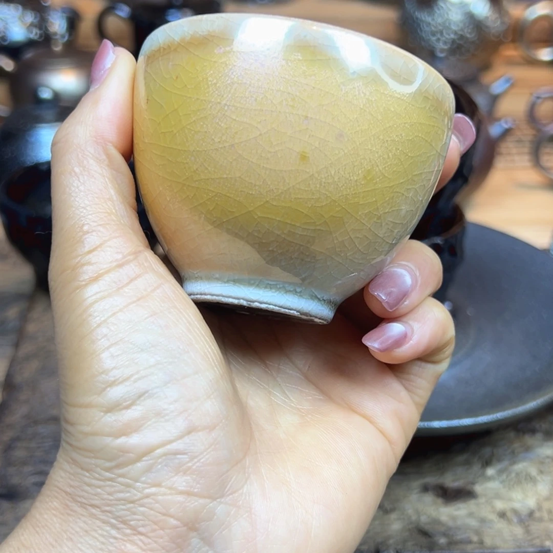 刘*云南建水紫陶柴烧杯