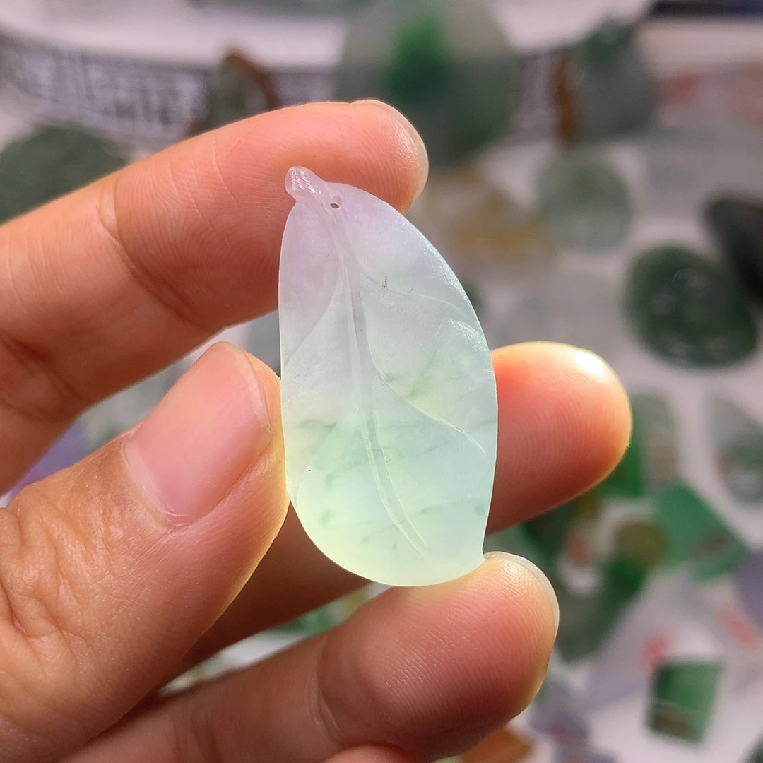 定制翡翠未镶嵌天然翡翠定制