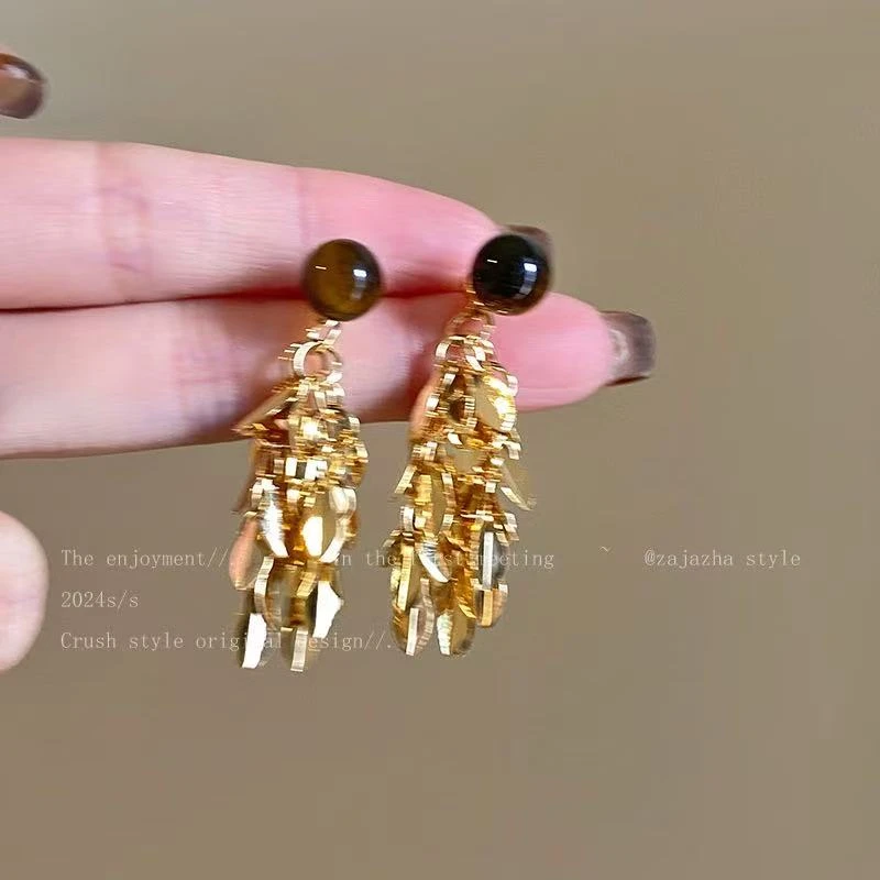 合金树脂耳饰 美拉德虎眼石流苏耳环女秋冬新款耳坠复古轻奢耳钉