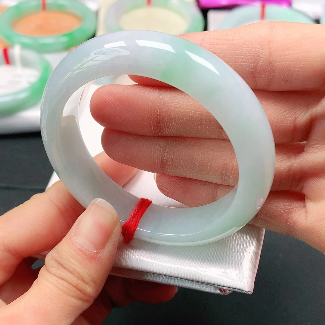 翡翠手镯未镶嵌天然翡翠手镯51