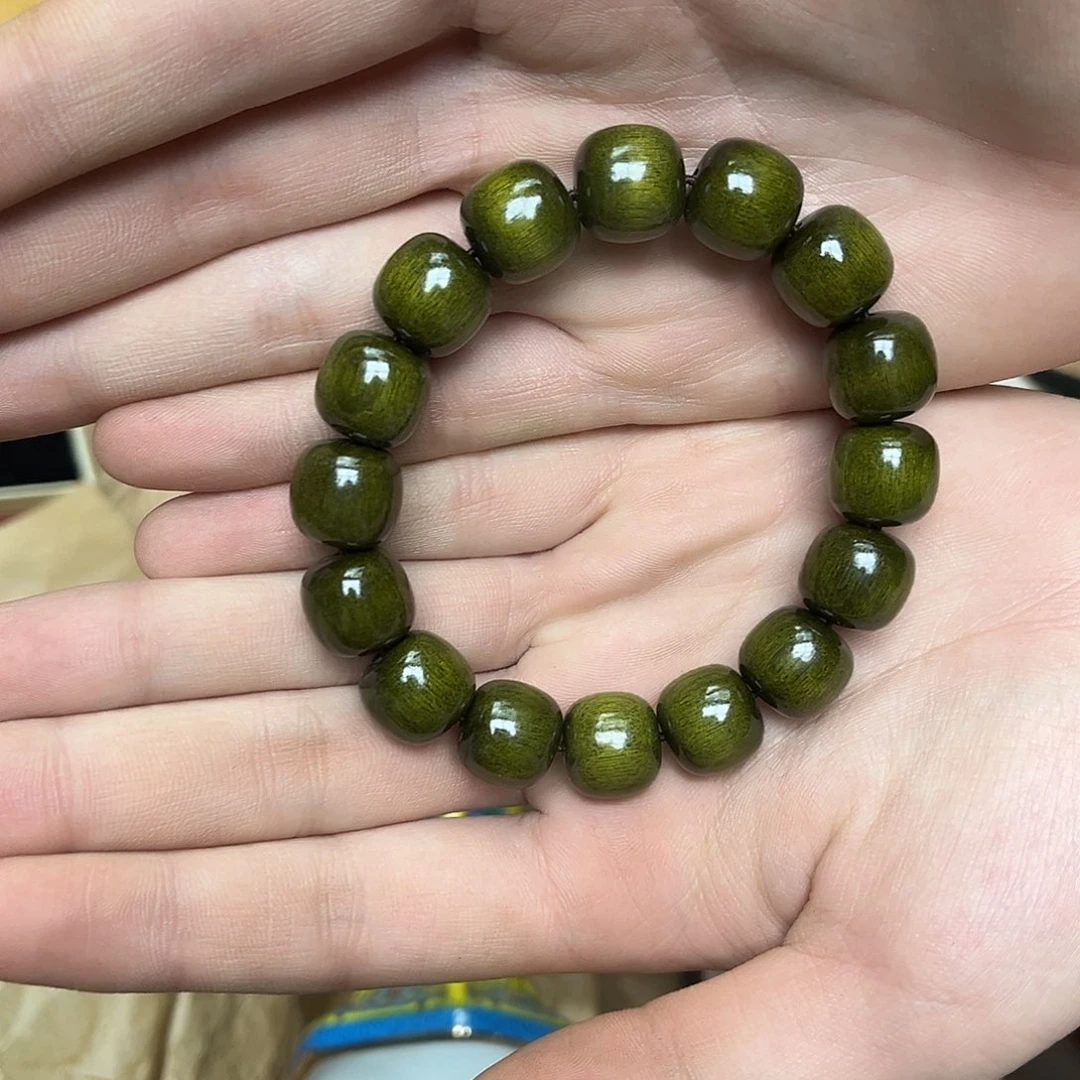 大叶紫檀（黑酸枝木类）