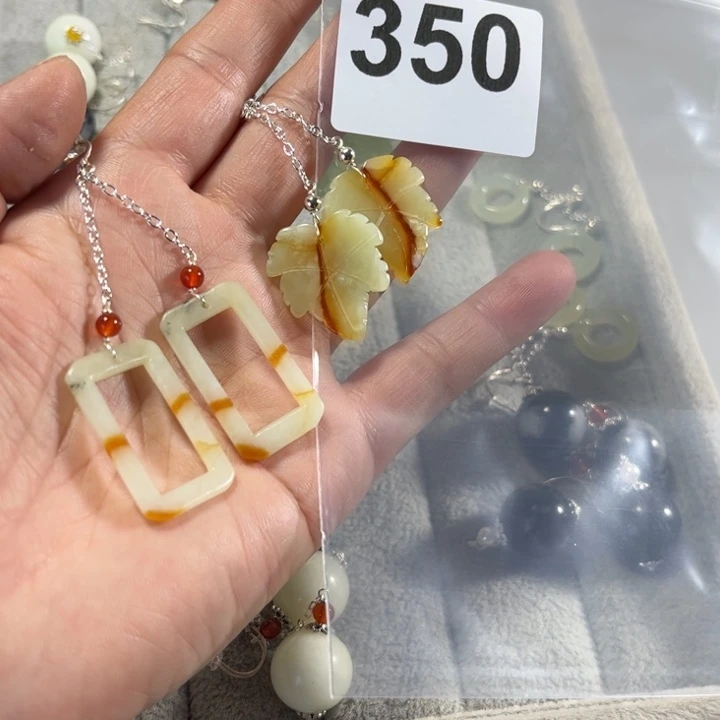 蛇纹石玉手链合金红*